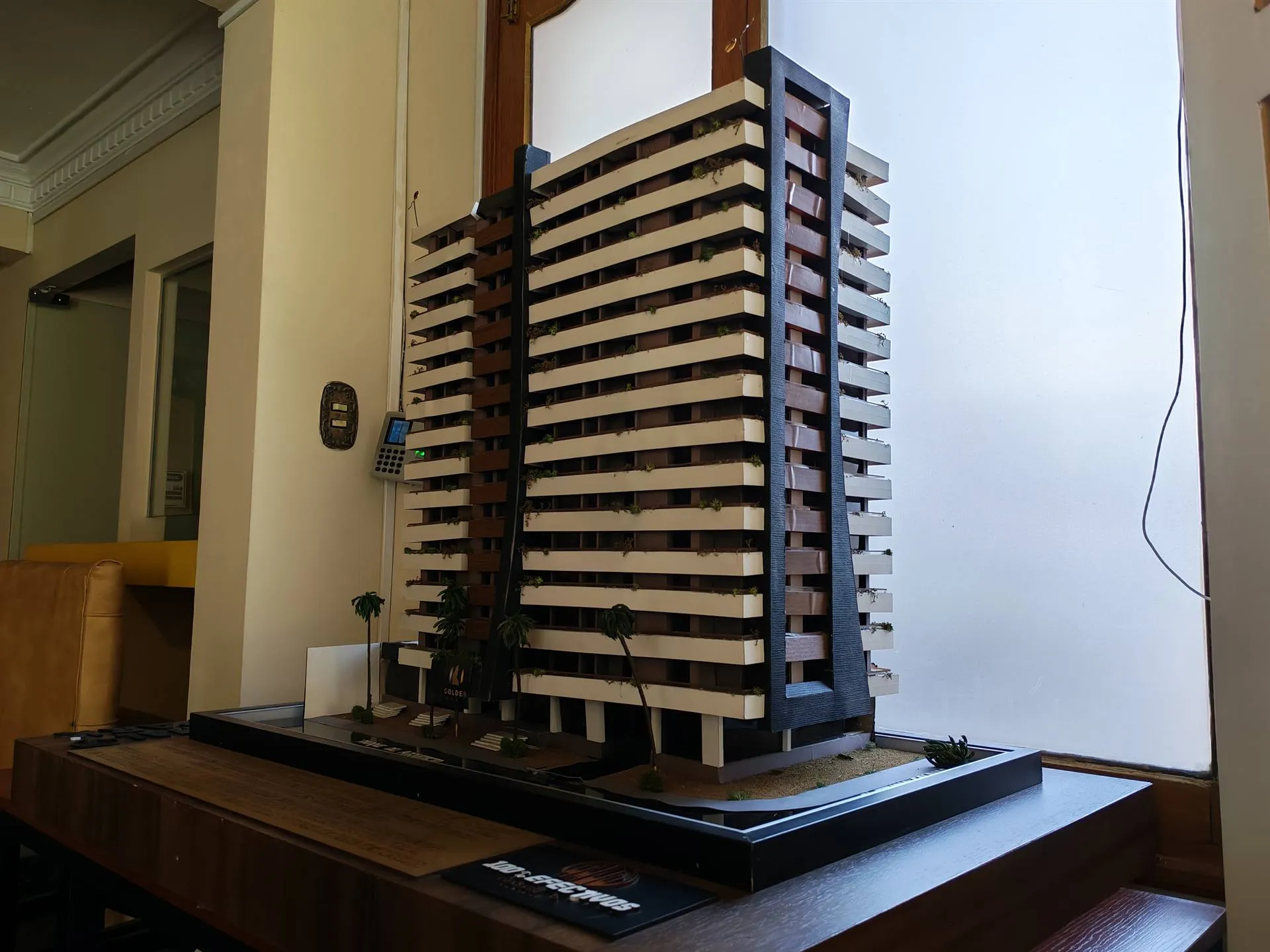Maqueta de proyecto exhibida en la oficina ZAHADID